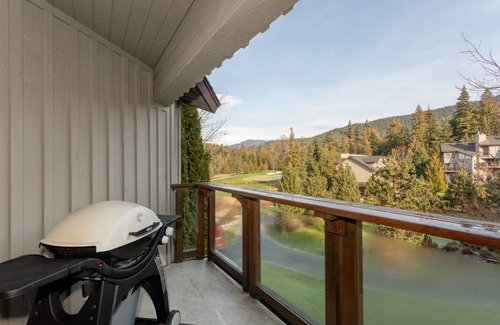 Blackcomb House | 149 m² House ∙ 3 bedrooms ∙ 8 guests