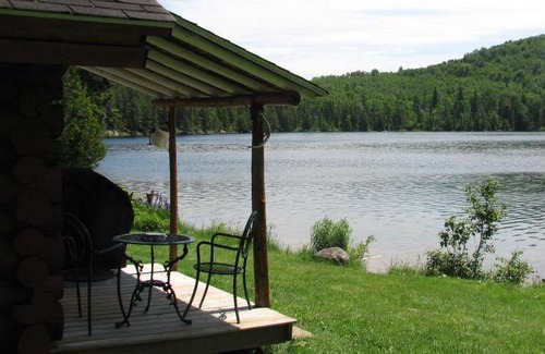 Saint-Michel-des-Saints House | 166 m² Motel ∙ 5 bedrooms ∙ 10 guests
