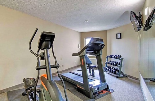 York - Haig Hotel | 2-Star Hotel ∙ Comfort Inn St. Catharines Niagara