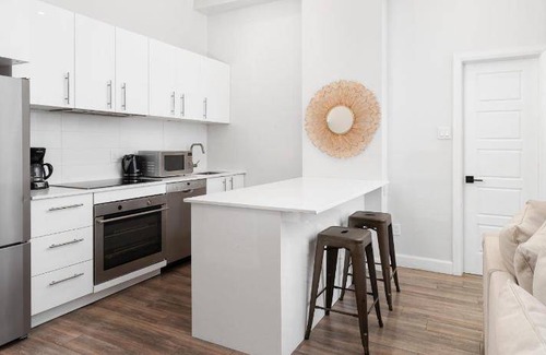 Old Montreal Apartment | 2000 m² Apartment ∙ 4 bedrooms ∙ 10 guests