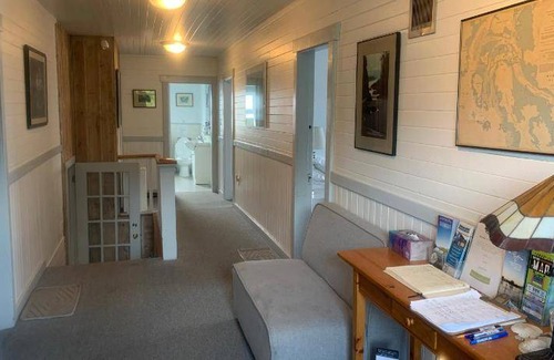 Tofino House | 21 m² Motel ∙ 3 guests