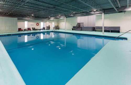 Amherst Hotel | 26 m² Hotel ∙ 127 guests