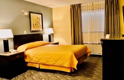 Lacombe Hotel | 26 m² Motel ∙ 5 guests