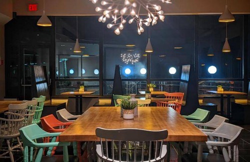 Clarenville Hotel | 27 m² Hotel ∙ 4 guests