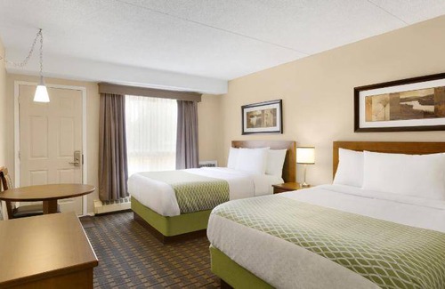 Saskatoon Downtown Hotel | 28 m² Motel ∙ 6 guests