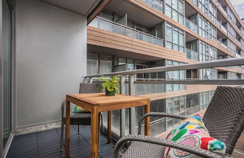 CityPlace Apartment | 2BR Apartment in Toronto - Entertainment District