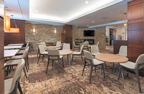 Downtown Halifax Hotel | 3-Star Hotel ∙ Residence Inn by Marriott Halifax Downtown