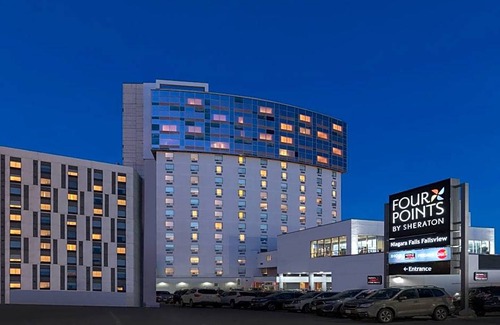 Fallsview Hotel | 3-Star Hotel ∙ Four Points by Sheraton Niagara Falls Fallsview