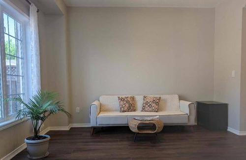 Markham Bed & Breakfast | 30 m² Bed and breakfast ∙ 1 bedroom ∙ 2 guests
