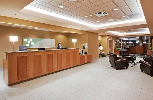Hinton Hotel | 30 m² Hotel ∙ 2 bedrooms ∙ 127 guests