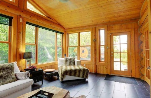 Fiddler Lake Resort Ski Chalet | 301 m² Chalet ∙ 5 bedrooms ∙ 18 guests
