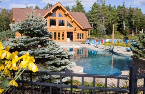 Fiddler Lake Resort Ski Chalet | 301 m² Chalet ∙ 5 bedrooms ∙ 18 guests