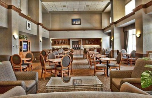 Downtown Winnipeg Hotel | 36 m² Hotel ∙ 127 guests