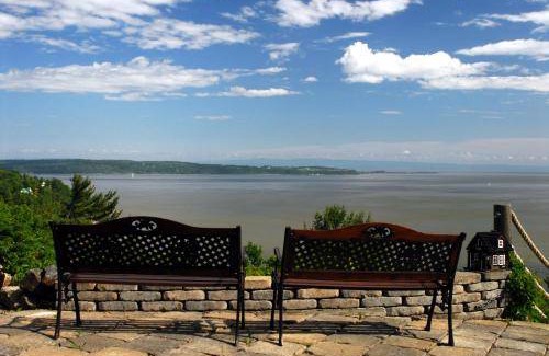 Baie-St-Paul Bed & Breakfast | 37 m² Bed and breakfast ∙ 2 guests