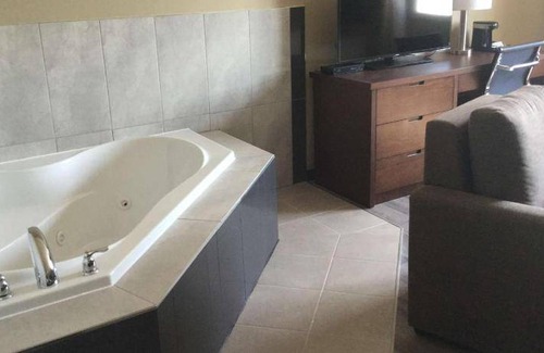 Hardisty Hotel | 37 m² Hotel ∙ 127 guests