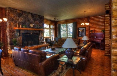 Jasper East Cabin | 42 m² Lodge ∙ 3 bedrooms ∙ 8 guests