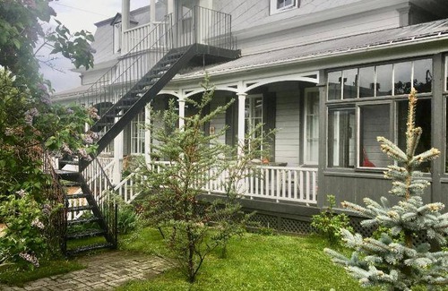 Saint-Leon-de-Standon Bed & Breakfast | 46 m² Bed and breakfast ∙ 4 guests