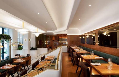 Quartier des Spectacles Hotel | 48 m² Hotel ∙ 4 guests