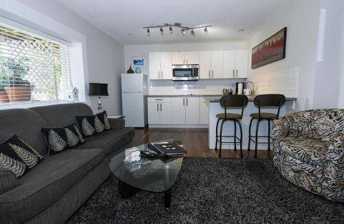 Central Okanagan Bed & Breakfast | 51 m² Bed and breakfast ∙ 4 guests