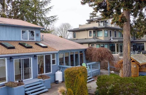 Sooke Bed & Breakfast | 51 m² Bed and breakfast ∙ 2 bedrooms ∙ 4 guests