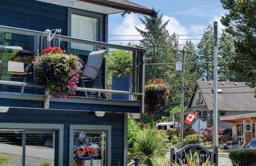 Tofino Hotel | 52 m² Motel ∙ 2 bedrooms ∙ 4 guests