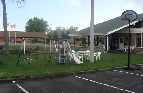 Niagara Falls Hotel | 53 m² Motel ∙ 6 guests