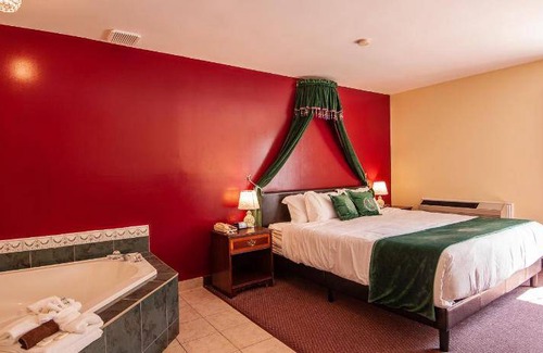 Mayfield Resort | 56 m² Resort ∙ 4 bedrooms ∙ 13 guests