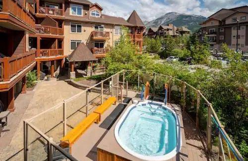 Canmore Apartment | 56 m² Serviced apartment ∙ 4 guests