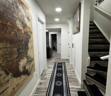 Southwest Edmonton Apartment | 591 m² Apartment ∙ 2 bedrooms ∙ 4 guests