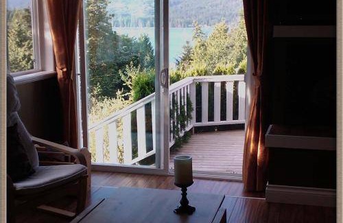 Sechelt Bed & Breakfast | 65 m² Bed and breakfast ∙ 2 guests