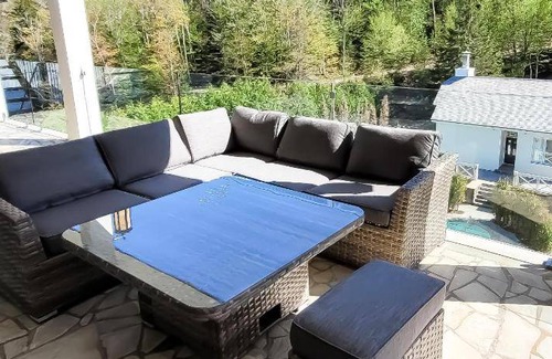 Sainte-Agathe-des-Monts Hotel | 66 m² Hotel ∙ 5 guests