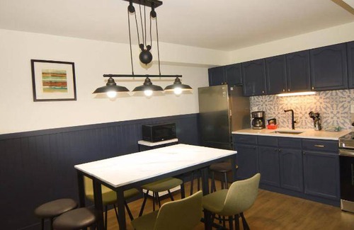 Okanagan-Similkameen Hotel | 70 m² Motel ∙ 3 bedrooms ∙ 9 guests