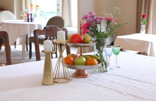 Queens Square Bed & Breakfast | 72 m² Bed and breakfast ∙ 5 guests