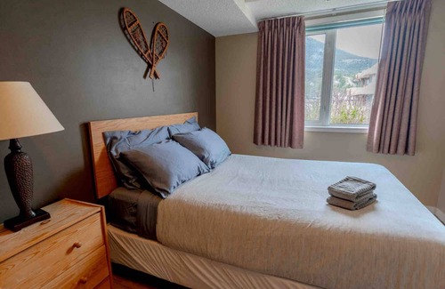 Canmore Apartment | 74 m² Apartment ∙ 2 bedrooms ∙ 6 guests