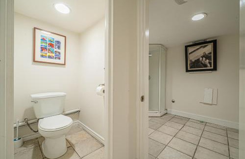 Kerrisdale Villa | 7811 The Solace Vista