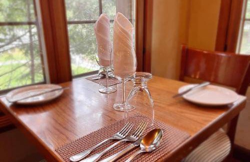 Sainte-Adele Ski Chalet | 80 m² Chalet ∙ 1 bedroom ∙ 2 guests