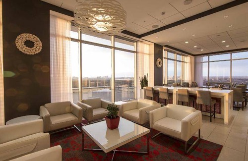 Thornhill Apartment | 84 m² Serviced apartment ∙ 127 guests