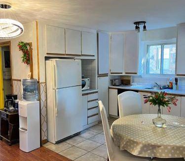 Maizerets Apartment | 90 m² Apartment ∙ 2 bedrooms ∙ 4 guests