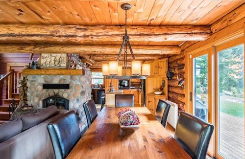 Lac Superieur Village Ski Chalet | 93 m² Chalet ∙ 2 bedrooms ∙ 4 guests