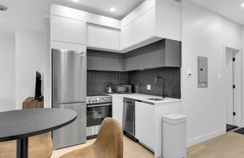 Southwest Apartment | 98 m² Serviced apartment ∙ 2 bedrooms ∙ 6 guests