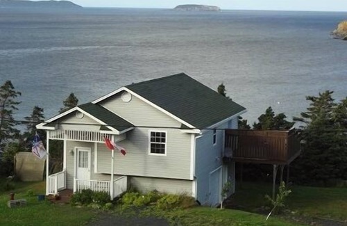 Saint Michaels Cottage | A million dollar ocean view