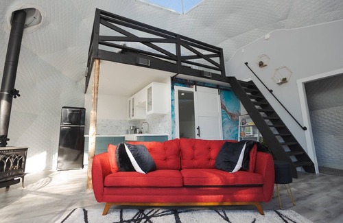 Kingston Cabin | A secluded dome cabin offering a space of rest to restore body, soul, and spirit
