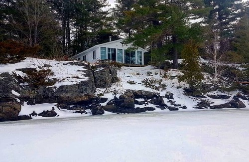 Frontenac Other | Accommodation ∙ 1 bedroom ∙ 10 guests