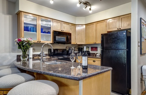 Upper Village Condo | Acer Vacations | 1 Bedroom Bathroom Ski-In Ski-Out - Greystone Lodge