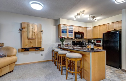 Upper Village Condo | Acer Vacations | 1 Bedroom Bathroom Ski-In Ski-Out - Greystone Lodge