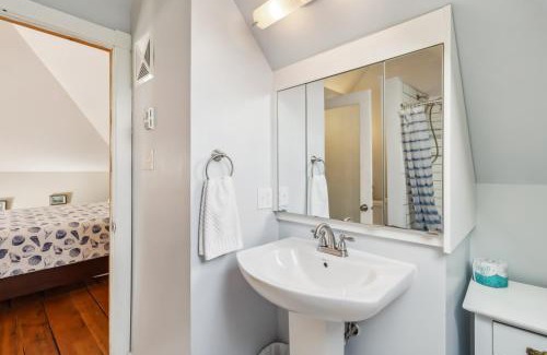 Lunenburg Bed & Breakfast | Alicion Bed & Breakfast