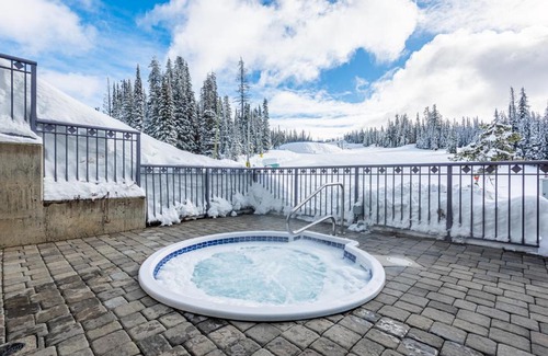 Silver Star Mountain Apartment | Alpine Oasis
