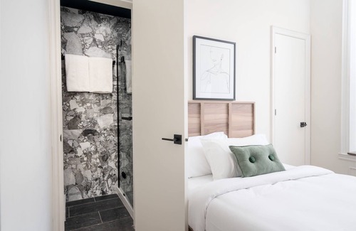Latin Quarter Apartment | Amazing Fully Renovated Room