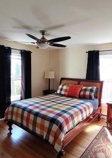 Stanstead Plain Hostel | Auberge Le Sunshine