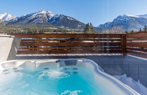 Teepee Town House | Aurora Lights - Luxe Townhouse Private Hot Tub